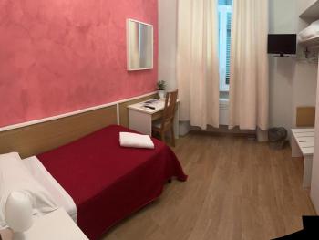 Trani B&T Rooms, Řím (fotografie 4)