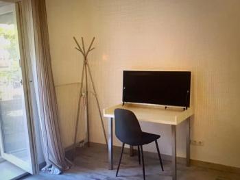 Cozy Apartment am Englischen Garten, Мюнхен (фото 2)