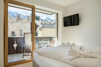 HEIMAT - Chic & Spacious Alpine Escape Schlanders, Schlanders (Foto 5)