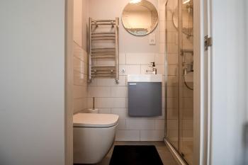 Contractors, Parking, City Central, WiFi, Croydon (zdjęcie 3)