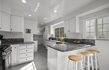Modern 2-Bedroom in Santa Moinca Area Close to UCLA, Los Angeles (fotografie 2)