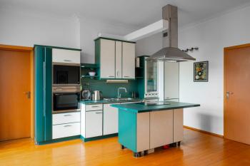 Charming 2BD Apartment in the Heart of the City by Flat Mаnager, Sofia (Foto 2)