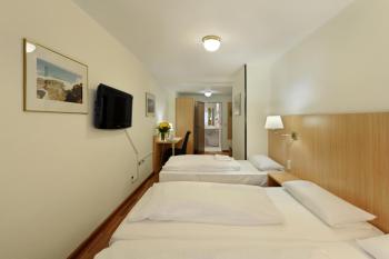 Bellevue Hotel, Düsseldorf (photo 5)