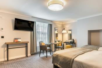 Princes Square Hotel, London (photo 3)