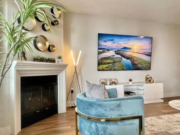 Lux One Bedroom Condo with Garden View, Los Angeles (fotografie 3)