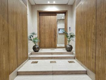 Modern 2-3BR Apartment in Maarif - Balcony, AC & Private Parking, Casablanca (Foto 2)