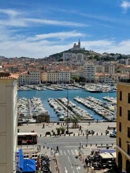 Vue Incroyable & Confort au Vieux Port 4 personnes, Marseille (photo 3)