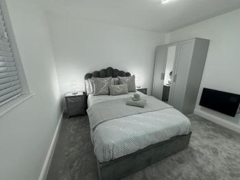 Stunning home Excellent location, Manchester (zdjęcie 3)