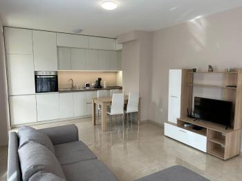 Apartment Mladost 2 - Free Parking, Sofia (photo 2)