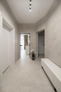 Top Centre Bright & Sunny Stylish Apt with 2BDR and 2BTH, Sofia (Foto 3)