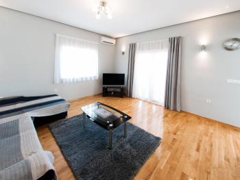 Apartments Anita-Luxury Three Bedroom Apartment with Terrace, Split (foto 3)