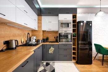 Feel Right at Home - Bright and Modern Apartment by Flat Mаnager, Sofia (Foto 3)