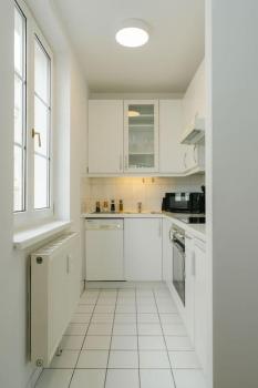 Hip APT perfect for 4 or 6, great district, metro, Вена (фото 5)