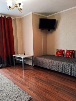 Spacious apartment with balcony, Kremenčuk (fotografie 2)