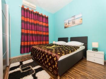 Villa Stil - Two Bedroom Apartment with Terrace and Sea View Premium, Trogir (Traù) (foto 4)