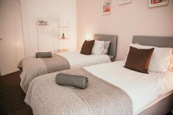 4 Beds - City Gateway Getaway with Free Parking, Glasgow (fotografie 5)