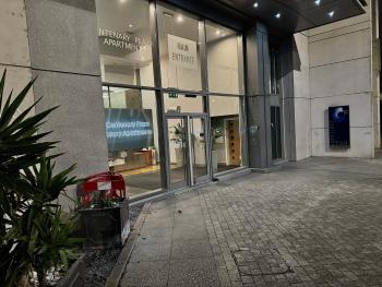 Central Birmingham Flat - Modern Apartment - Free Gym - Mailbox Shopping Centre - New Street Station - Air-fryer - HD TV, Birmingham (Foto 3)