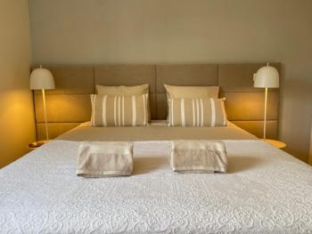 BestHomeStay- Lisbon- Garden, Pool & Garage, Lisboa (foto 2)
