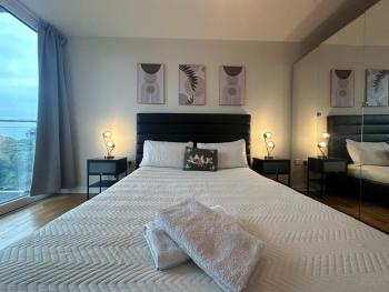 Lovely flat in Kingston Town, Kingston upon Thames (foto 2)