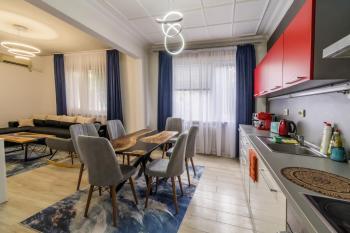 7 Seconds Away From the Main Street, FREE Parking, Sofia (Foto 2)
