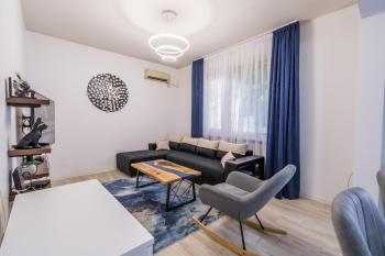 7 Seconds Away From the Main Street, FREE Parking, Sofia (Foto 5)