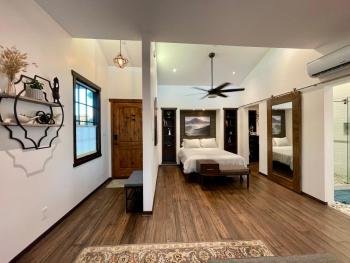 Cozy Guesthouse with Rooftop Deck, Los Angeles (foto 4)