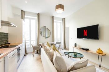 T2 Cocoon in the heart of Cours Julien | By Airnest, Marsella (foto 3)
