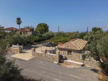 olive grove by the sea 30m from the beach, Kardamili (fotografie 2)
