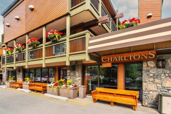 Charltons Banff, Banff (foto 5)