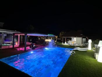 Fabuleuse villa Marseille -7 chambres -14 pers avec grande piscine 2 jacuzzis, Marseille (photo 4)