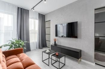 Jacuzzi Hideout - Warsaw private terrace - Free Parking, Warschau (Foto 5)