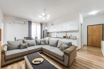 Alpha Apartments cozy & spacious apt, Tirana (zdjęcie 4)
