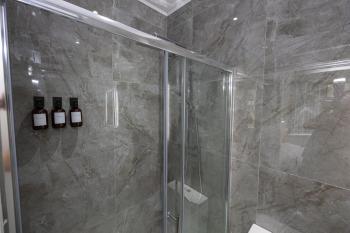 The Kent Luxury House Sleeps 14 free parking, Manchester (fotografie 4)