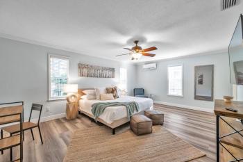 Heated Pool, Stylish Home - Grand Cypress Retreat, Clearwater (photo 3)