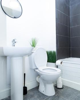 Spacious Ground Floor Apt near Old Trafford Stadium, Manchester (fotografie 2)