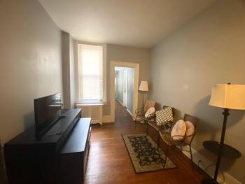 Clover 2900 - Apartment and Rooms with Private Bathroom near Washington Ave South Philly, Philadelphia (foto 2)