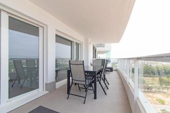 Global Vacacional, Apartamento de dos terrazas con vistas al mar y piscina en Canet, Canet de Berenguer (fotografie 3)