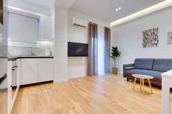 Elegant flat 5 walk to metro panormou, Atenas (foto 2)