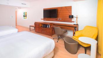 Courtyard by Marriott Santa Monica, Los Angeles (fotografie 3)