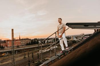Spacious Penthouse with AC and Free Parking Steps Away From the Central Station, Koblenc (fotografie 2)