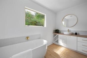 Spacious room in Browns Bay, Auckland (photo 2)
