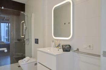 Apartamento soleado en plaza del Carmen, Valencie (fotografie 4)