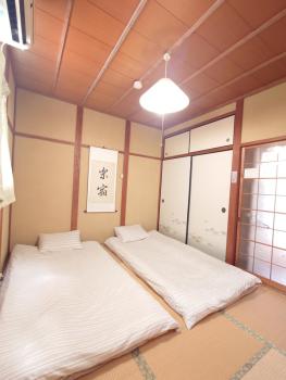 楽宿 天下茶屋徒歩9分 最大9名様宿泊可能 一軒家貸切, Osaka (Foto 5)