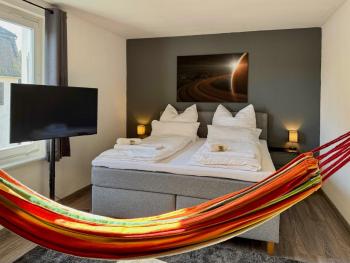HARIKOA Apartment - close to City Center - FREE PARKING - Netflix - fast WiFi, Bâle (photo 3)