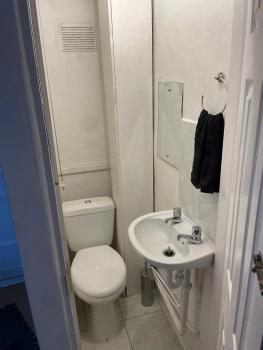 Lovely spacious 3 bedroom house with sofa bed, 30 minutes from Central London, Londýn (fotografie 5)