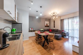 Bright Apartment l 15-Min Walk to City Center, Tirana (photo 4)