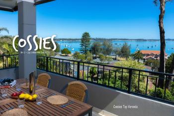 Cossies at Corlette Stunning views & Beach access, Corlette (photo 2)
