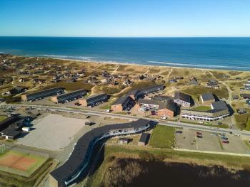 Apartment with loft in holiday park, Ringkøbing (foto 3)