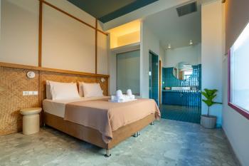 Take me here with a sea view by Salt Apartments, Volos (photo 5)
