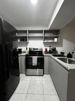 Modern & Central 2BR w Pool & Gym Prime Location, Сан-Сальвадор (фото 2)